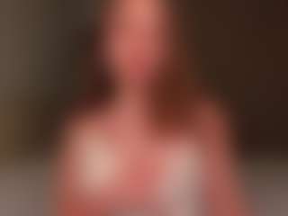 Live cam show with Ellen - Dirty Talk on Fling VIP Chat