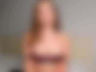 Live cam show with Ellen - Cum on AdultVida.com