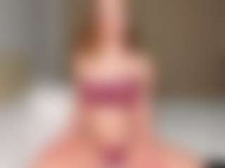 Ellen's Live Sex Cam Show