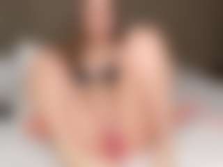 Ellen's Live Sex Cam Show