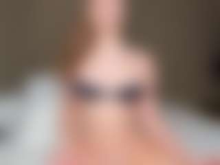 Ellen's Live Sex Cam Show