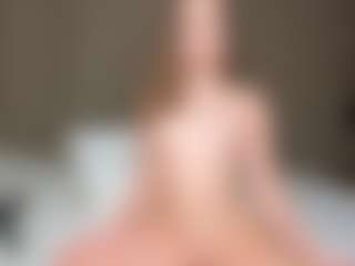 Ellen's Live Sex Cam Show
