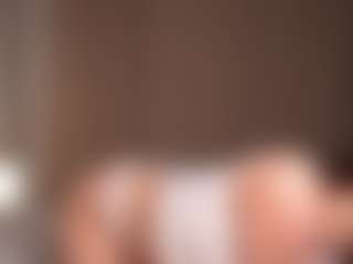 Ellen's Live Sex Cam Show