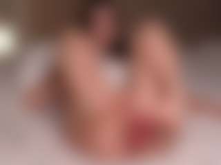 Ellen's Live Sex Cam Show