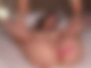 Live cam show with Ellen - Deepthroat on camwithhim.com
