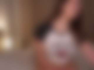 Live cam show with Ellen - HD on Camsoda