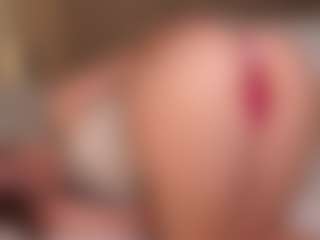 Ellen's Live Sex Cam Show