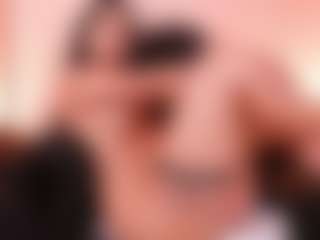 Live cam show with roxanneshelby - Latina on CamwithHer | colombia