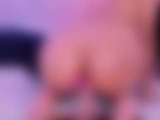 roxanneshelby's Live Sex Cam Show