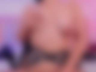 roxanneshelby's Live Sex Cam Show