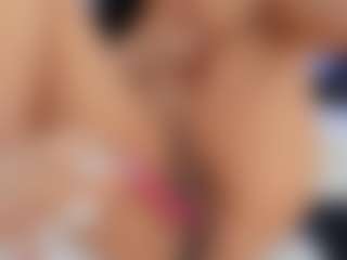 Live cam show with roxanneshelby - Moaning on Camsoda