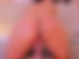 roxanneshelby's Live Sex Cam Show