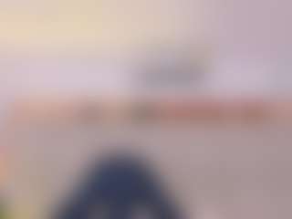 Live cam show with roxanneshelby - Strip on fapnchat