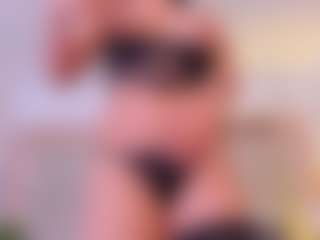 roxanneshelby's Live Sex Cam Show