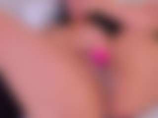 roxanneshelby's Live Sex Cam Show