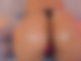 roxanneshelby's Live Sex Cam Show