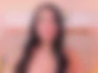 Live cam show with roxanneshelby - Bikini on Camsoda
