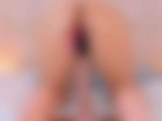 roxanneshelby's Live Sex Cam Show
