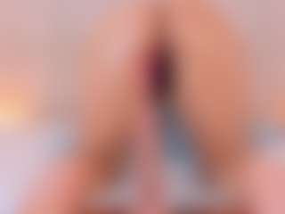 roxanneshelby's Live Sex Cam Show