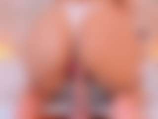 roxanneshelby's Live Sex Cam Show