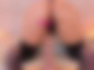 roxanneshelby's Live Sex Cam Show