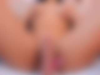 roxanneshelby's Live Sex Cam Show