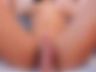 roxanneshelby's Live Sex Cam Show