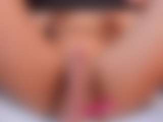 roxanneshelby's Live Sex Cam Show