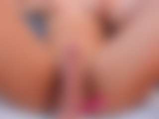 roxanneshelby's Live Sex Cam Show