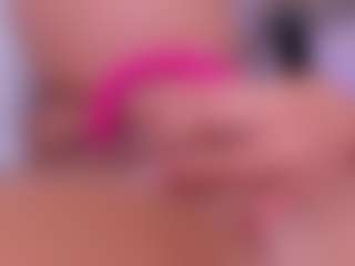 roxanneshelby's Live Sex Cam Show
