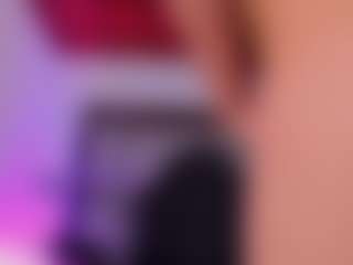 roxanneshelby's Live Sex Cam Show