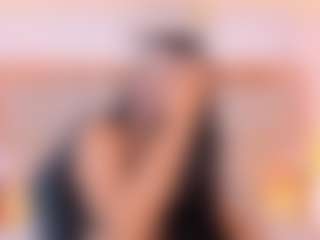 Live cam show with roxanneshelby - Athletic Bedroom on Strip Flash - Live Sex Shows