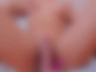 Live cam show with roxanneshelby - Dirty Talk on Uber Horny