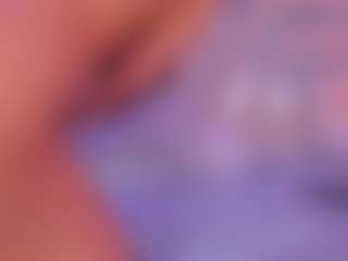 Live cam show with roxanneshelby - Lush on crypto-cams