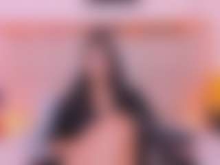 Live cam show with roxanneshelby - Butt Plug on AdultVida.com