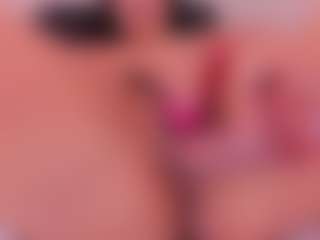 roxanneshelby's Live Sex Cam Show