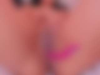roxanneshelby's Live Sex Cam Show