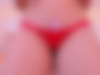 Live cam show with roxanneshelby - Moaning on hrnylive.com