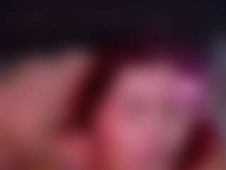 Live cam show with ViolettCastel - Brown Eyes Red Hair on CamSextacy