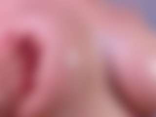 Live cam show with ViolettCastel - Red Hair Young Adult on fapnchat