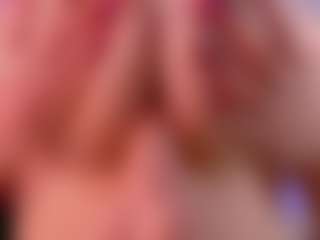Live cam show with ViolettCastel - Red Hair Young Adult on AdultVida.com