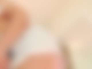 Live cam show with Celia - Normal on sexylive.show