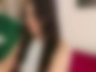 Live cam show with Celia - Oil on Mixed Magazine Live