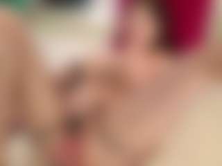 Live cam show with Celia - Oil on mypornchat.com