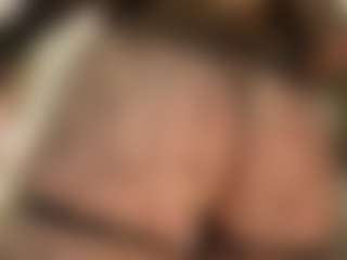Celia's Live Sex Cam Show