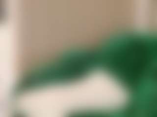 Live cam show with Celia - Bedroom on sexylive.show