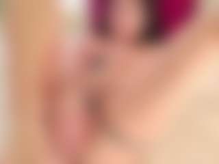 Live cam show with Celia - Bedroom on Camsoda