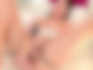 Celia's Live Sex Cam Show
