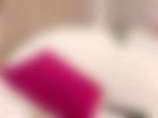 Live cam show with Celia - Sexy on Camsoda