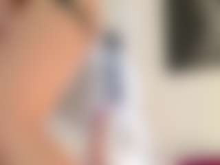 Live cam show with Celia - Public on Adult Interactions